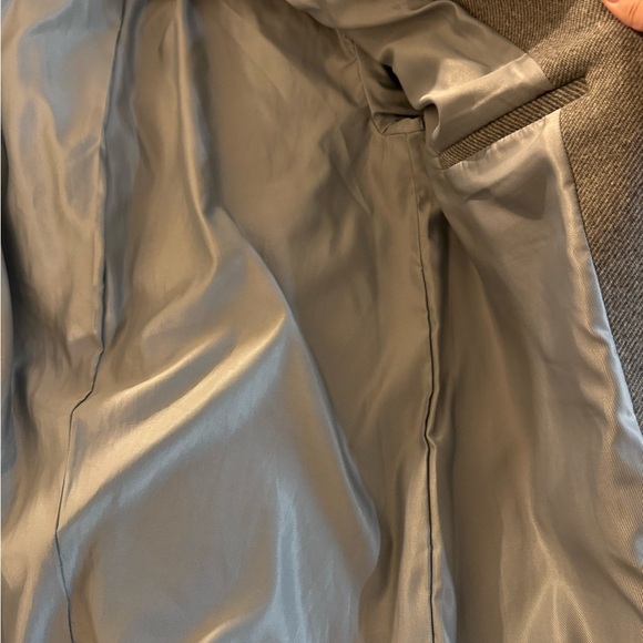 Elmcourt Coat in Insuluxe Fabric - Picture 6 of 7